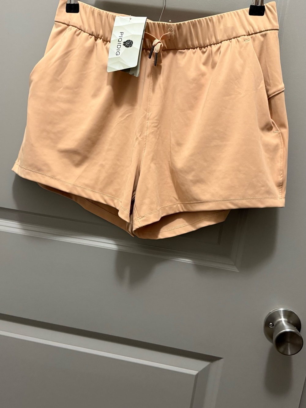 Women's Peach Athletic Shorts with Drawstring